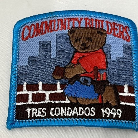 Vintage 1999 Girl Scout Patch Badge Community Builders Bear Tres Condados - Picture 3 of 7